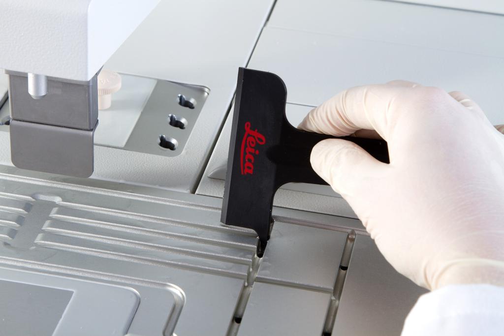 HistoCore Arcadia｜パラフィン包埋センター｜Leica Biosystems