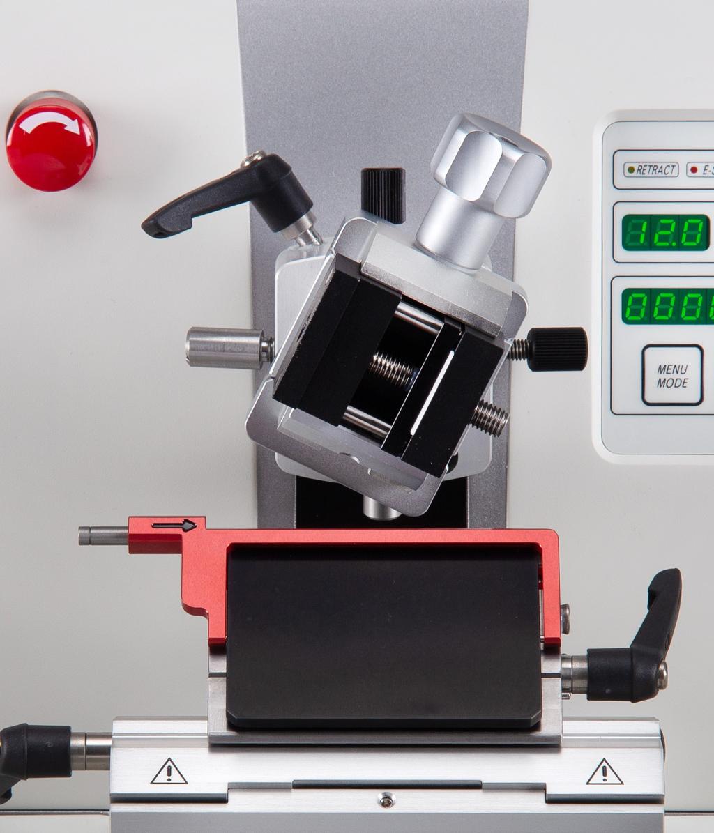 HistoCore AUTOCUT R Automated Rotary Microtome for Research