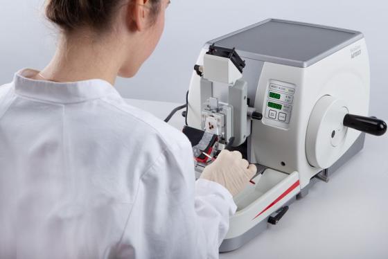 Leica RM CoolClamp - Improved workflow and uniform paraffin sections