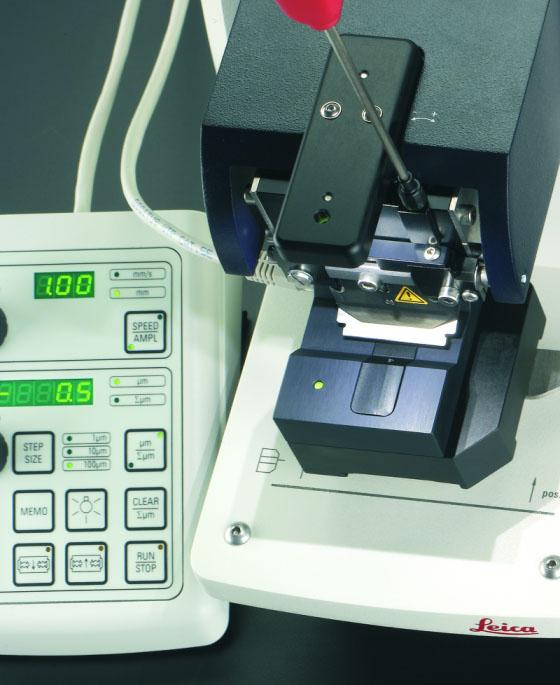 Leica VT1200 | Semiautomatic Vibrating Microtome