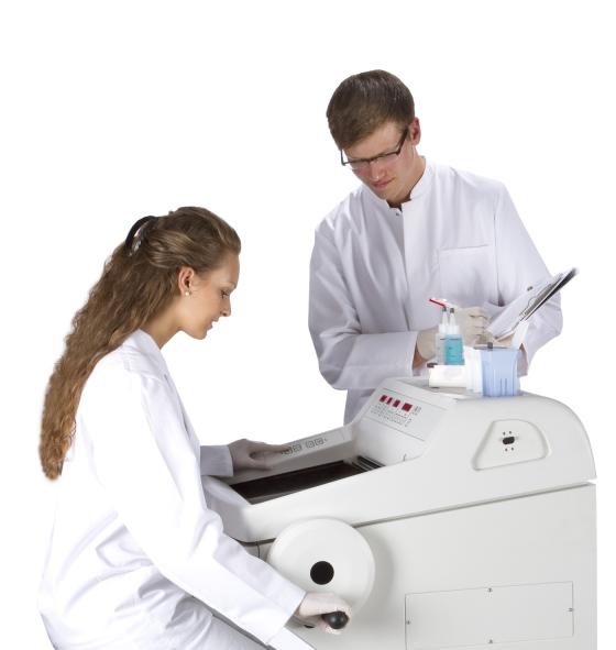 Leica CM1520_Value_priced_cryostat_for_routine_histology_and_Mohs_surgery