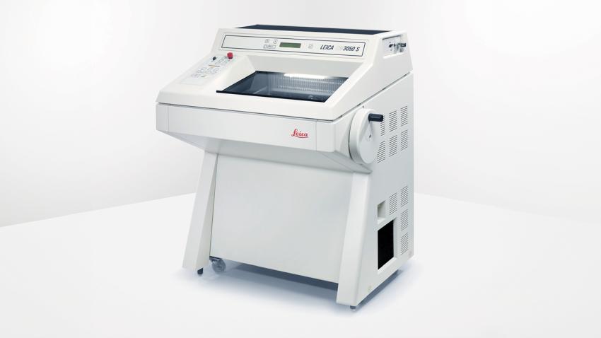 Leica CM3050S Precision Cooling